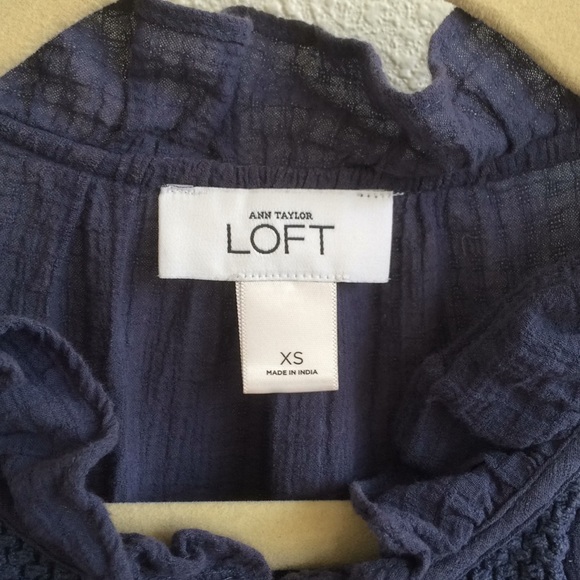 Ann Taylor Loft Blouse XS - Picture 3 of 5